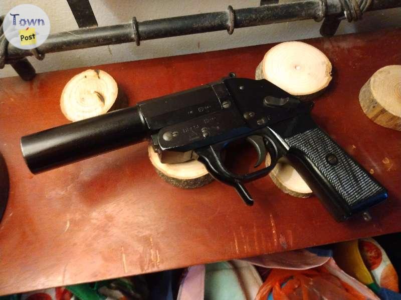 Photo of German LP 1 military Flare Gun Pistol + Holster $800