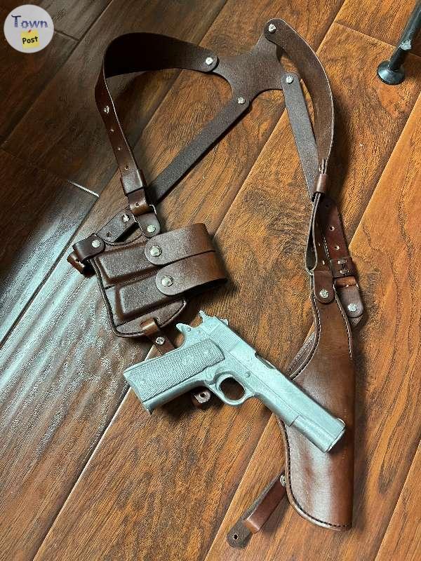 Photo of 1911  Shoulder Holster