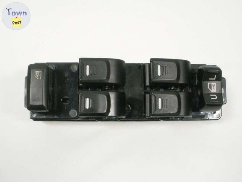 Photo of Canyon-Colorado Power Window Switch for 2006-12 Driver's Side