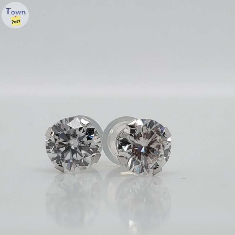 Photo of White Gold Moissanite Ear rings