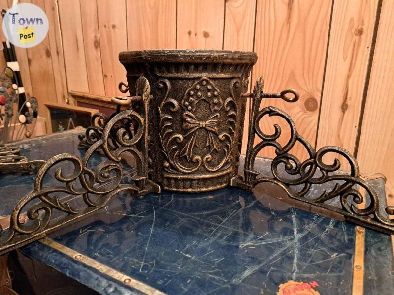 Photo of Cast Iron Xmas Tree Stand