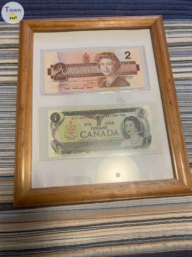 Photo of Canadian Bank Notes