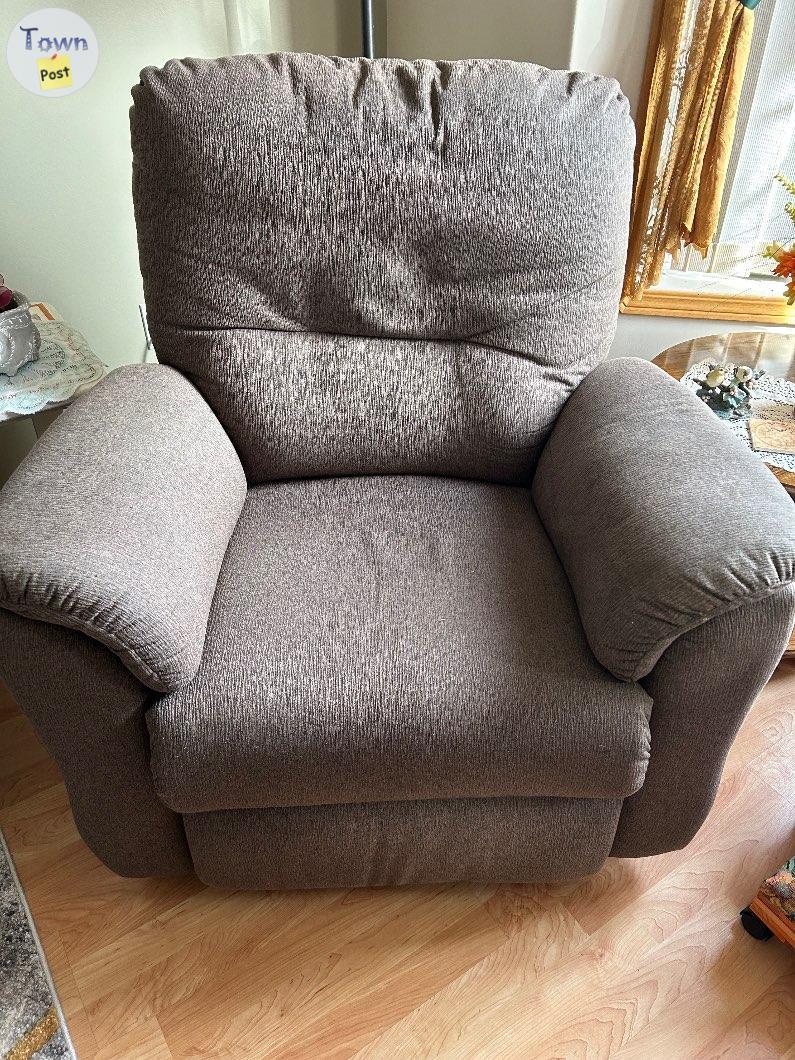 Photo of Recliner chair