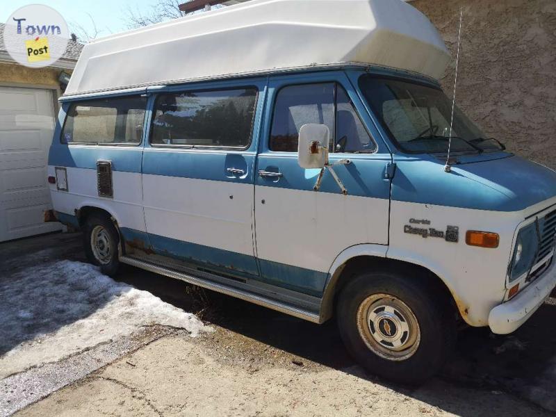 Photo of 1977 Chevy G20 camper van