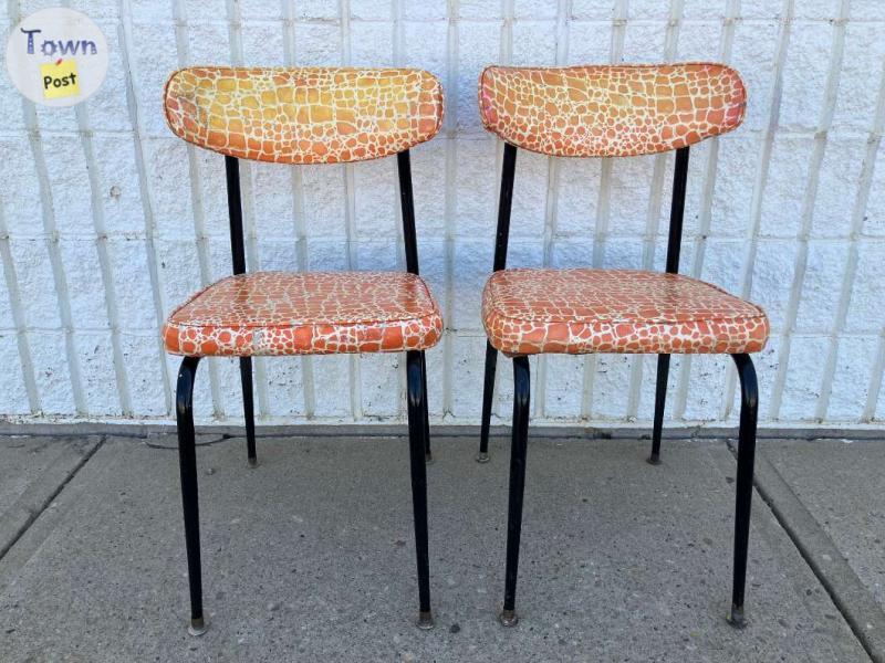 Photo of 2 Retro Curved Back Kitchen Chairs Orange (Original, Used) in Camrose