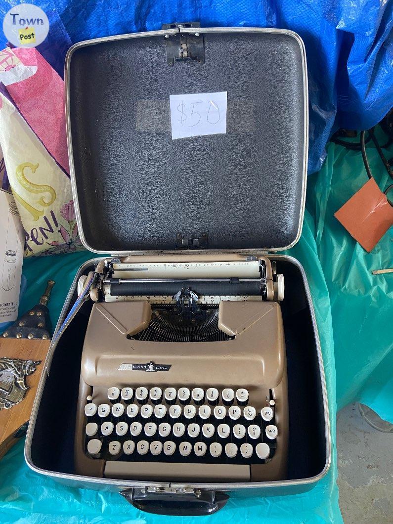 Photo of Old Typewriter For Sale! 