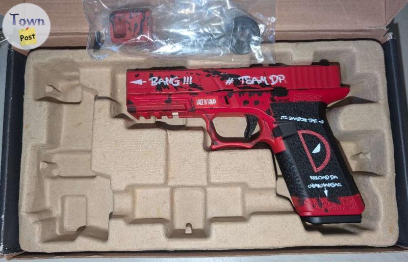 Photo of AW Custom VX7302 Model 17 GBB Airsoft deadpool g17