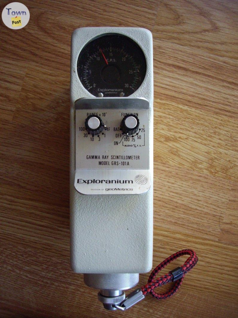 Photo of Exploranium GRS-101A Portable Gamma Ray Scintillometer