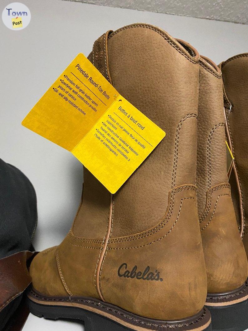 Photo of Brand new cabelas pinedale boots 10.5 EE