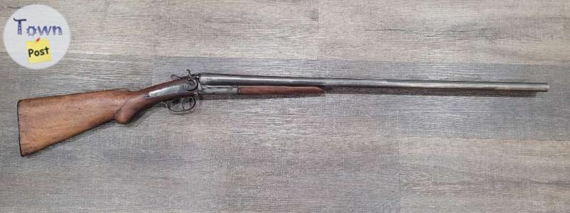 Photo of Wall hanger double barrel 12 gauge