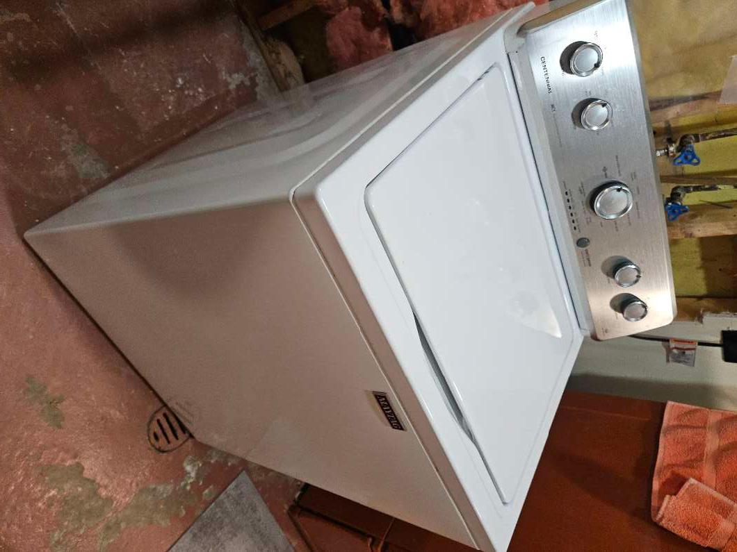 Photo of Maytag 5.2 Cubic ft. LARGE Capacity Washer