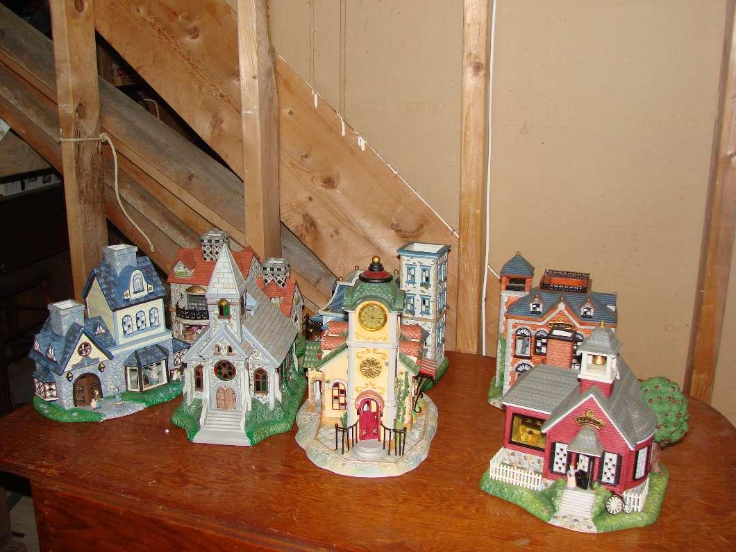 Photo of Partylite Tealight Village (Christmas Houses)