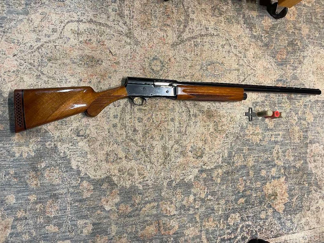 Photo of  Auto-5 *magnum(1989)* Semi-Automatic Shotgun-barrel 28'' with choke tube